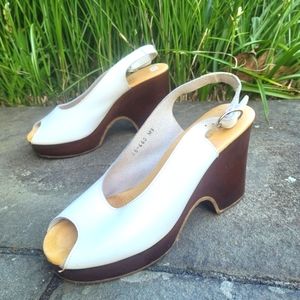 Carber 70s vintage  wood heel peep toe sandals retro